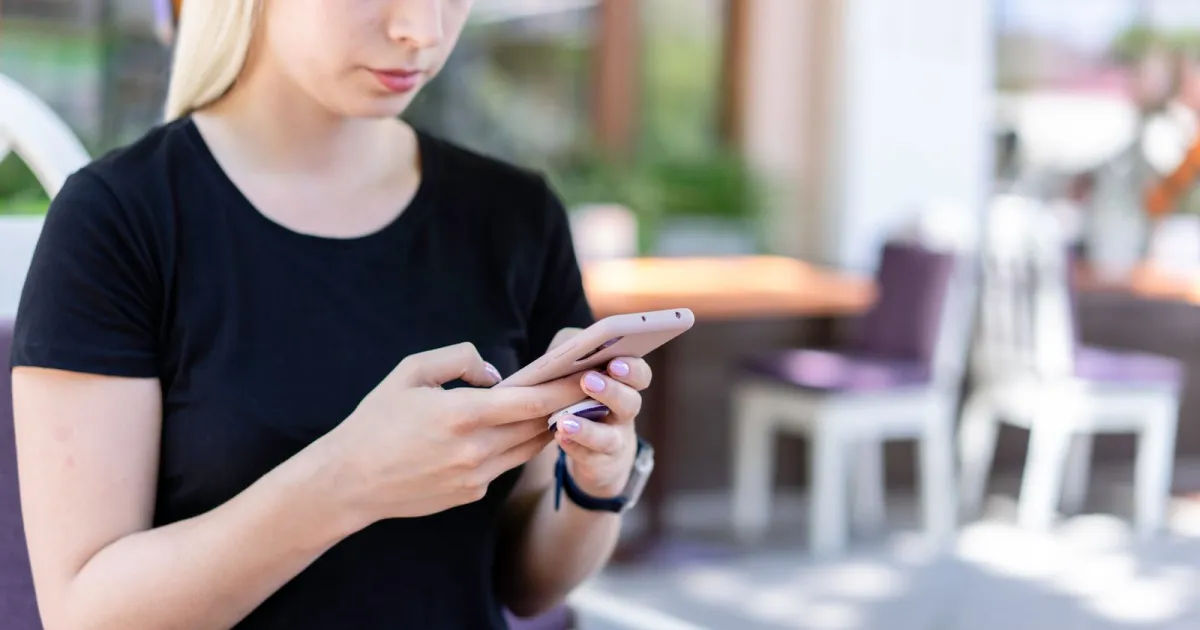 Sponsored Posts With Social Media Sharing