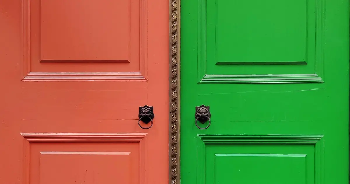 SEO or Google Ads? A Decision Guide by Budget and Goal