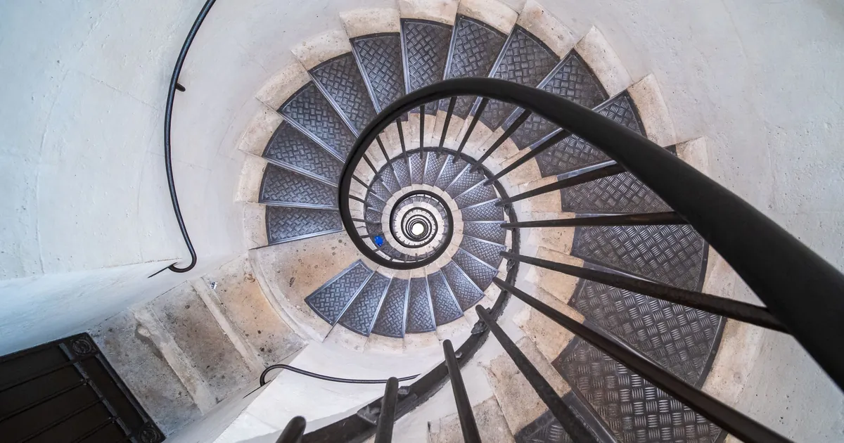 Site Architecture for SEO: Hierarchy and Breadcrumbs